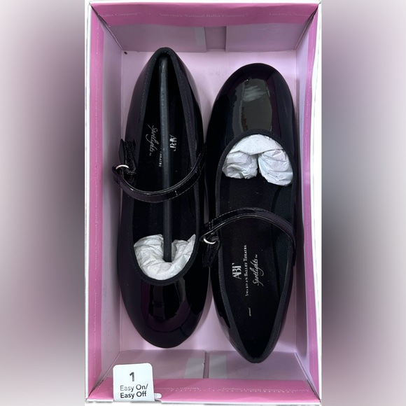 American Ballet Theatre Tap Shoes - Picture 1 of 4